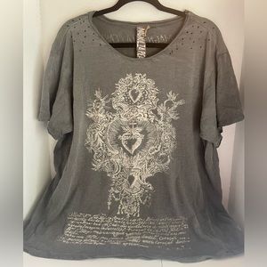 NEW WITH TAG Magnolia Pearl One Size “Transcendent Love” Boyfriend Cut Tee